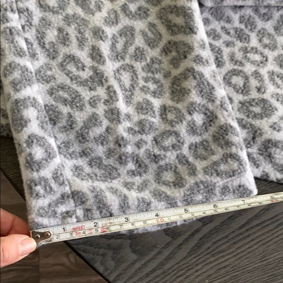 Leopard print hoodie - Picture 3 of 4